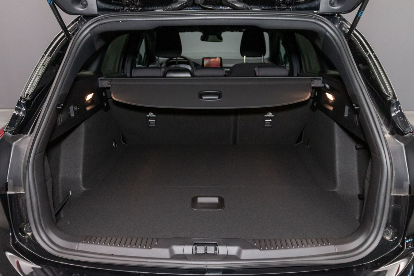 Ford Focus, dimensioni e bagagliaio della compatta dell'Ovale